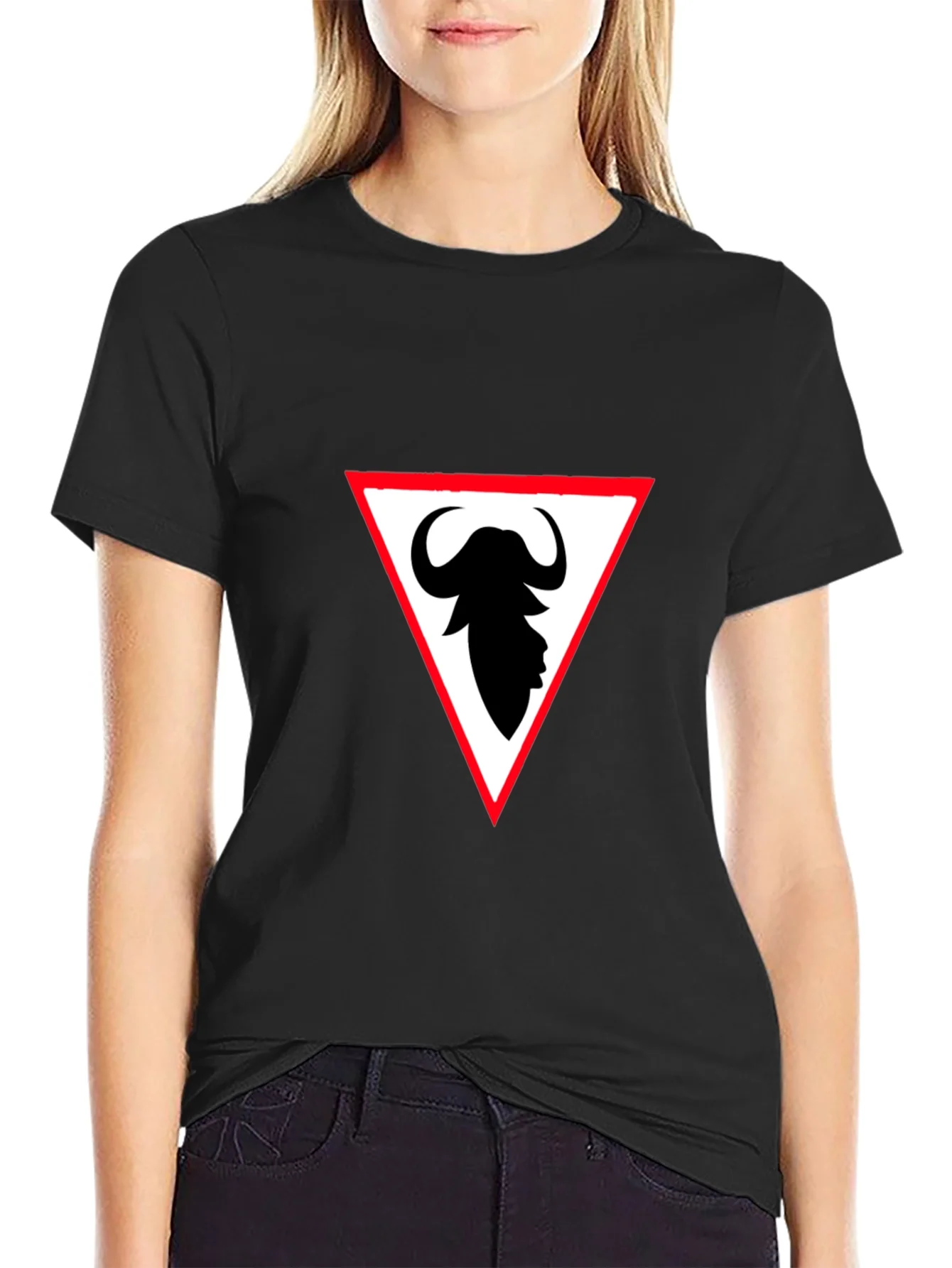 Buffalo Silhouette Tee - Stylish Graphic Print Shirt