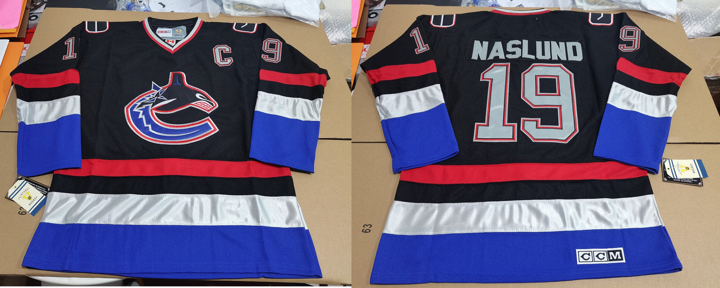 Men's Vancouver Canucks Markus Nslund #19 Black Game Jersey1
