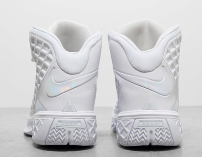 Kobe 3 Protro 'Halo'