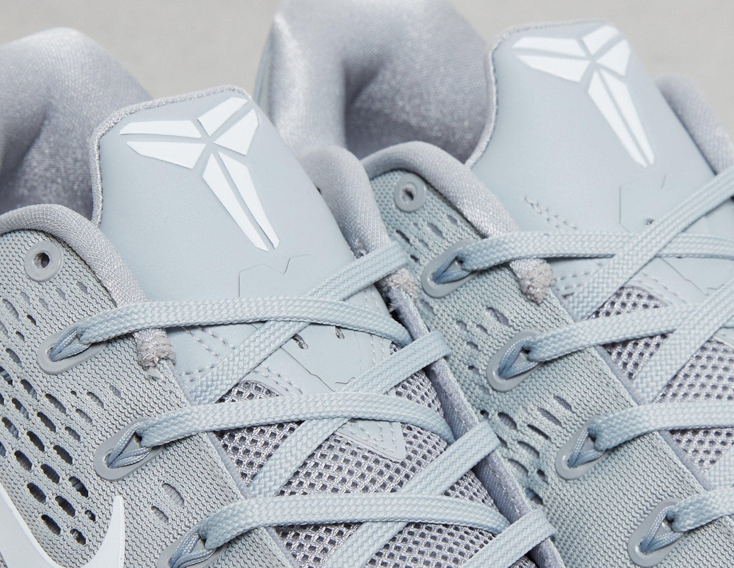Kobe 9 EM Low Protro